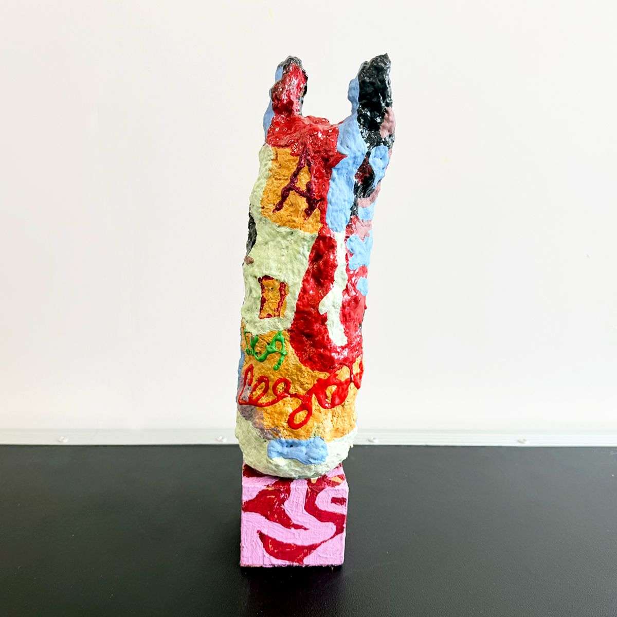 Escultura Tecnica Papel Mache, Acrilico Y Madera